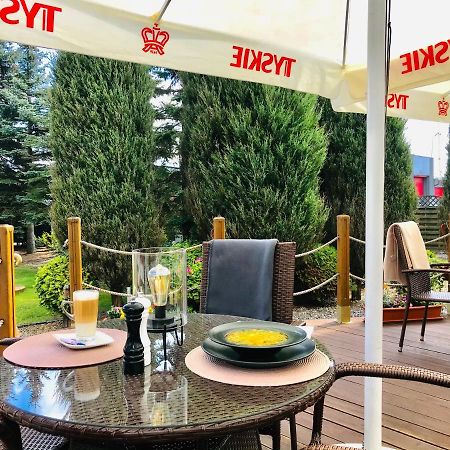 Restauracja 32 Motel Грифице Екстериор снимка